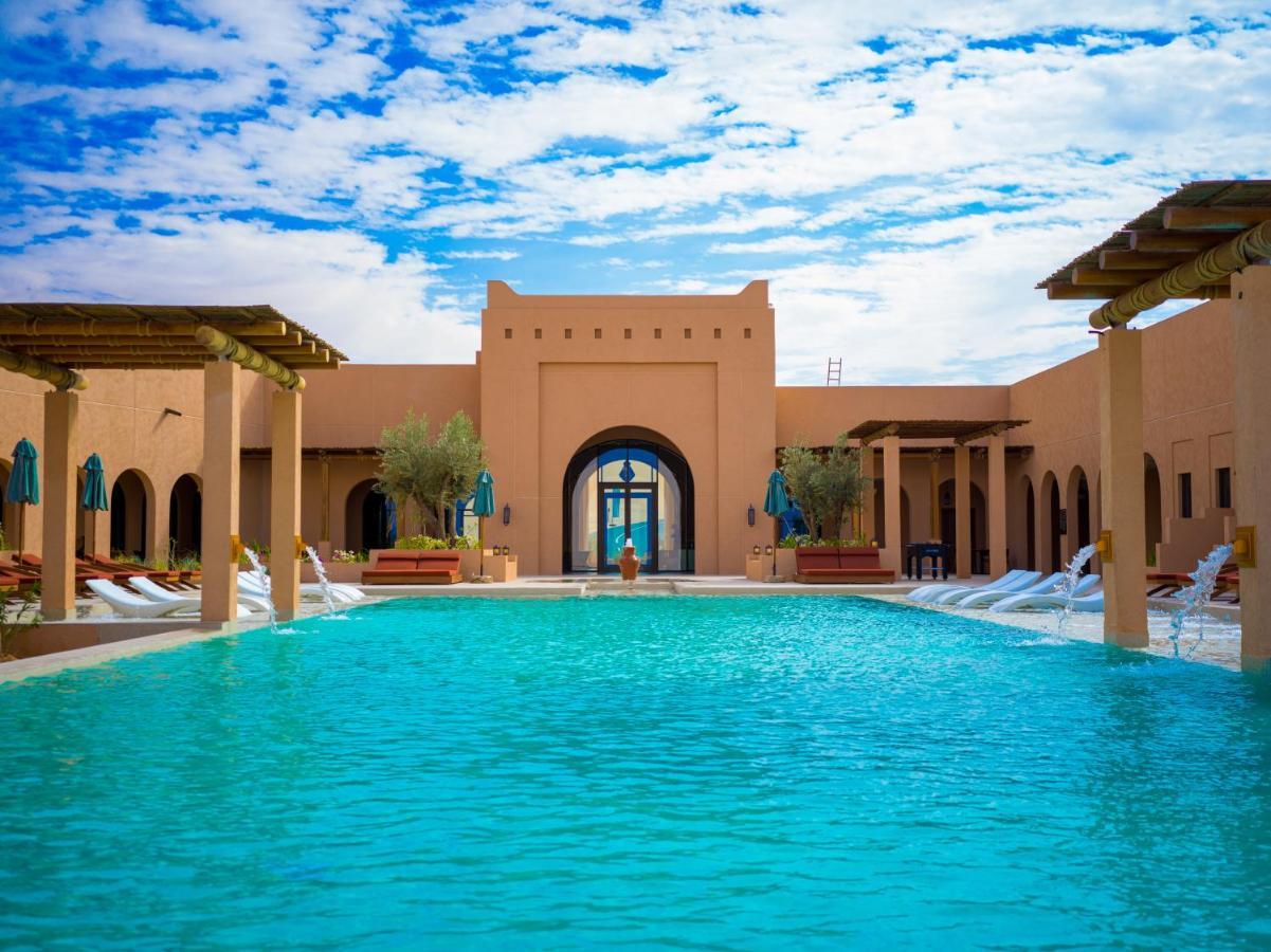 Bab Al Nojoum Bateen Liwa Esterno foto