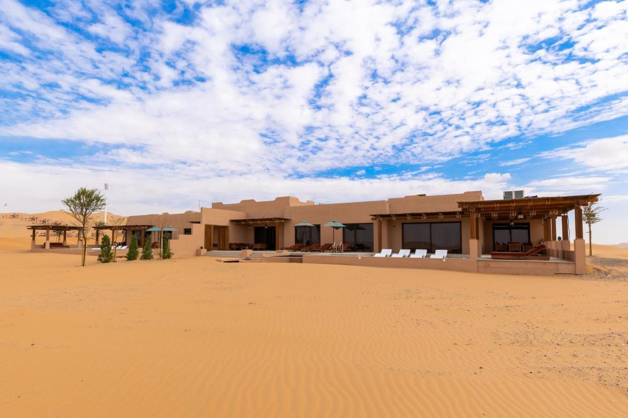 Bab Al Nojoum Bateen Liwa Esterno foto