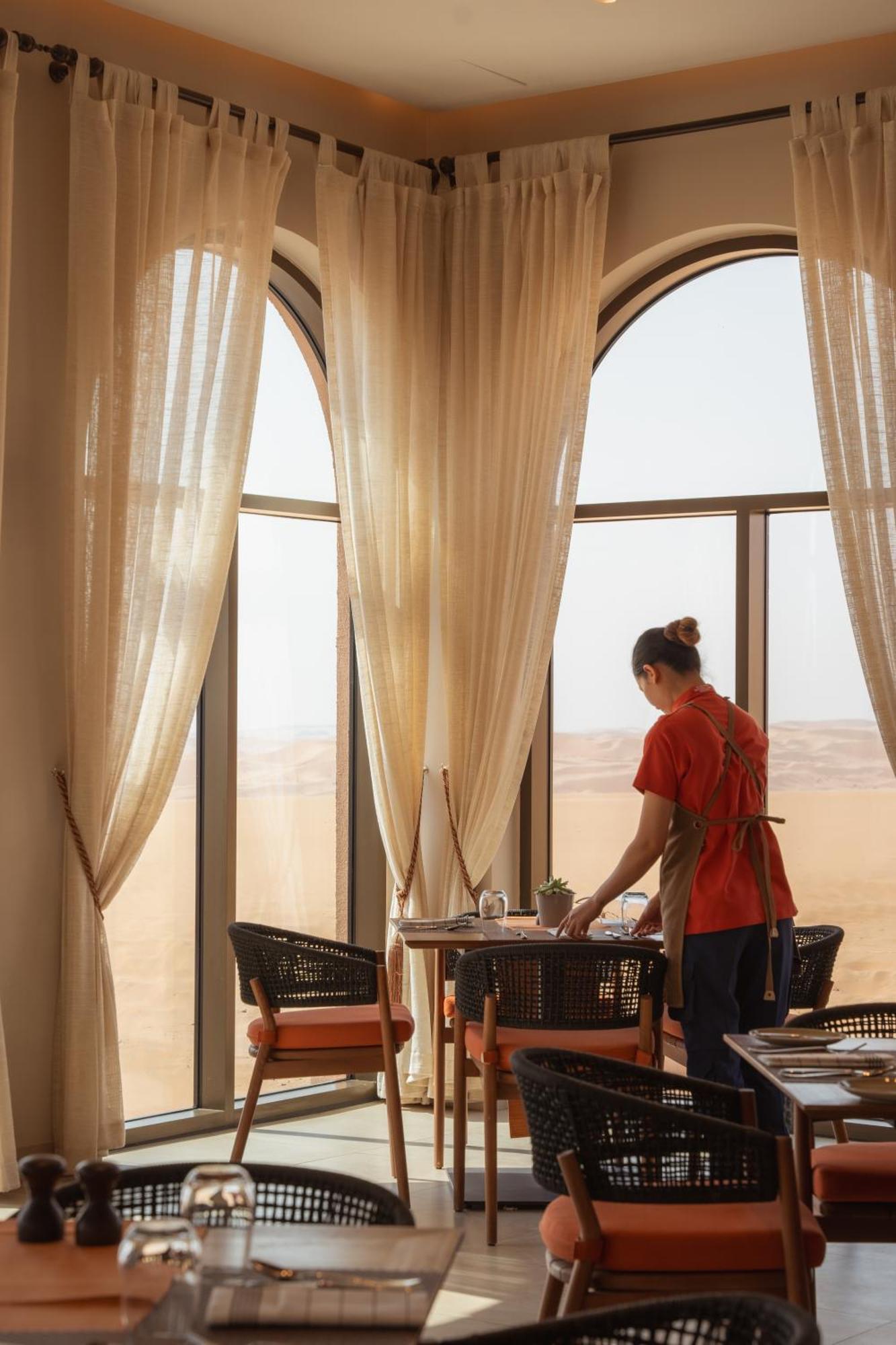 Bab Al Nojoum Bateen Liwa Esterno foto